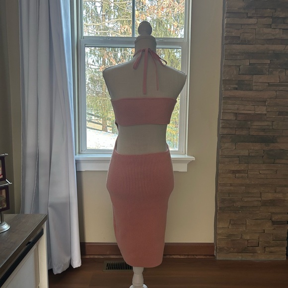 Express Ribbed Halter Sleeveless Cutout Mini Sweater Dress Size M NWT🩷 - Picture 3 of 3